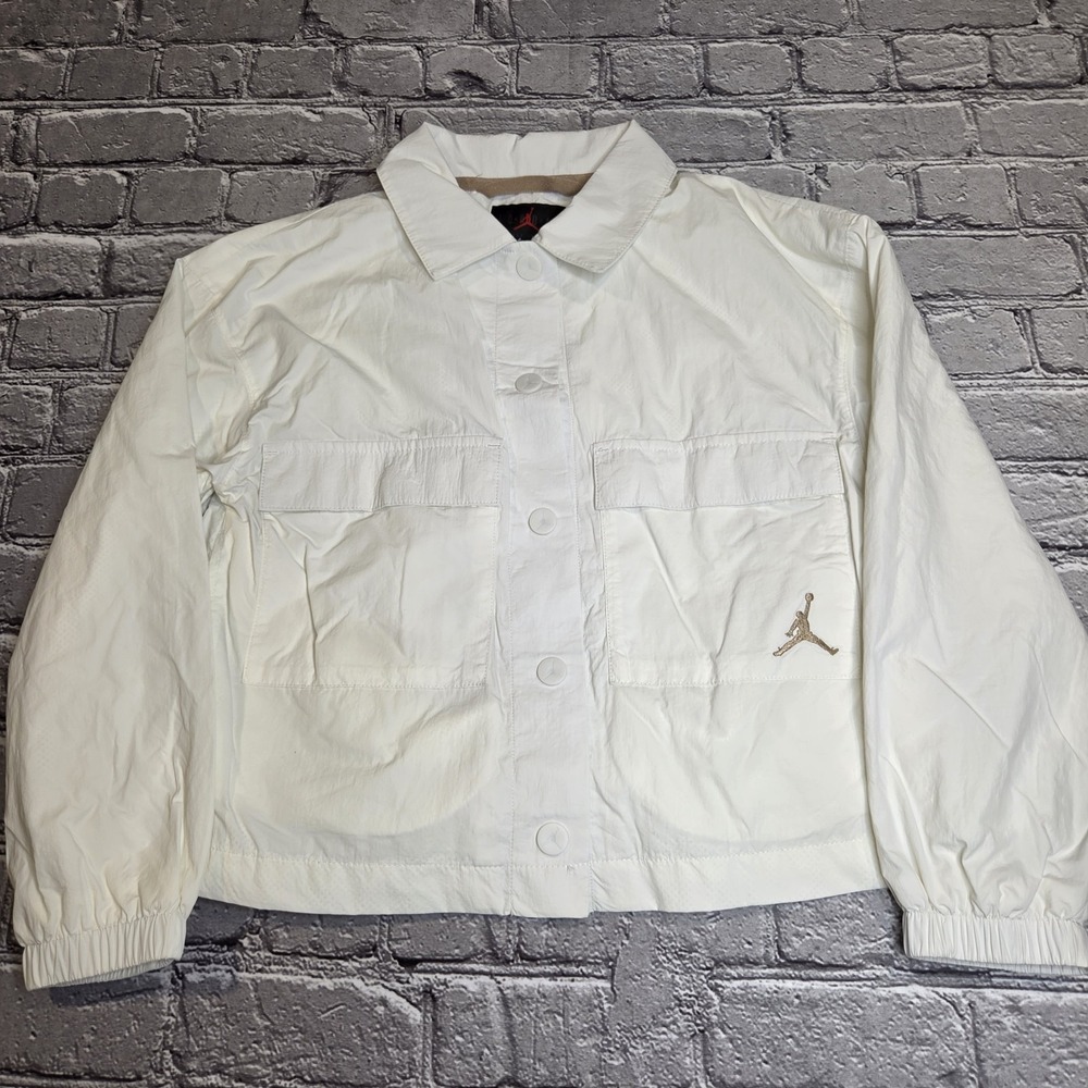 Girls Nike Air Jordan Jacket Water Resistant Snap Windbreaker Sz Small (8/10)
